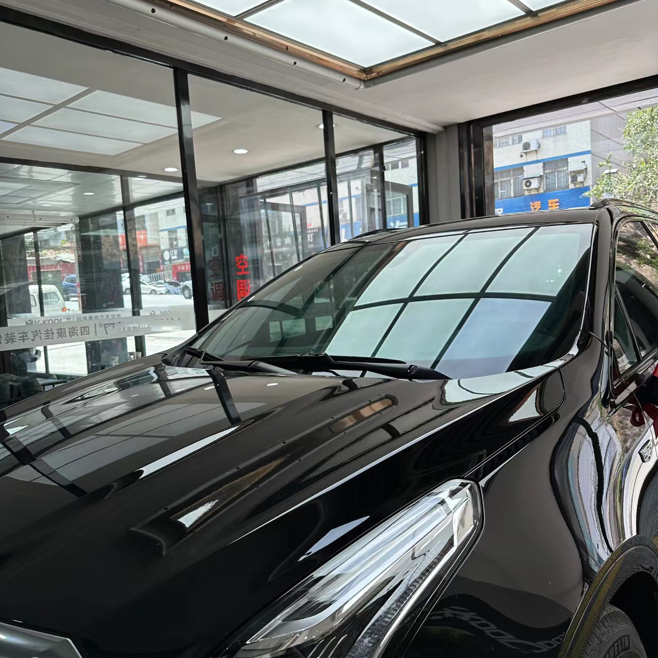 Teinte de vitre de voiture